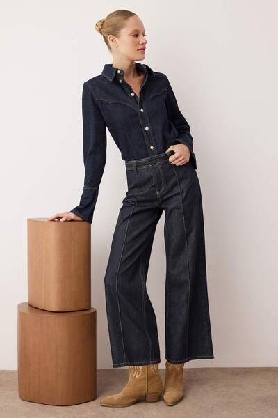Trendyol Collection Blugi cu talie înaltă, albastru închis, cu croiala culotte TWOAW26JE00170