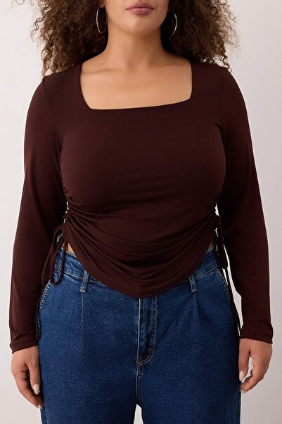 Trendyol Curve Brown Square Collar Side Gathered Knitted Plus Size Blouse Tbbaw25Af00041