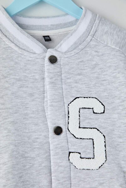 TRENDYOLKIDS Сірий меланж унісекс дитячий бавовняний принтований регулярний трикотажний світшот TKDAW26SW00042