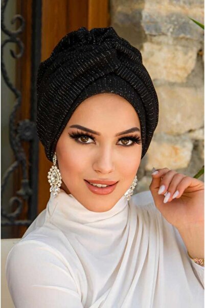Aişe tesettür Μαύρο καπέλο με λεπτομέρεια με σχισμένο κορδόνι