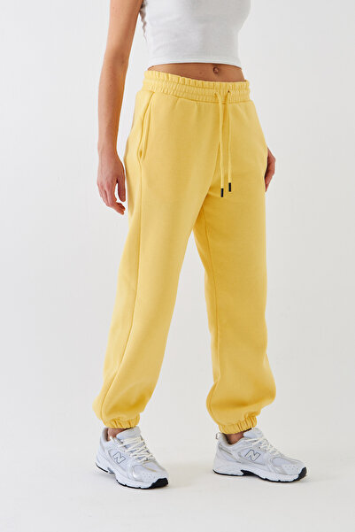 The Champ Clothing Φούτερ Unisex Oversize κίτρινο – 3 νήματα με ριγέ, ελαστικό στη μέση, μοντέρνα άνετη εφαρμογή με τσέπες