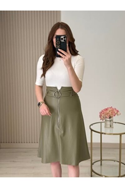 DISHI FASHİON Fusta din piele cu curea și detaliu cu fermoar VERDE