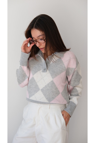 Butik Una Fiaba Pulover cu guler polo pentru femei, gri, cu textura moale, cu model de diamante