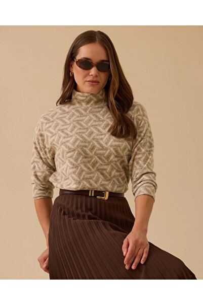 SCL Dik Yaka Desenli Triko