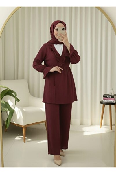 Modamorfo Lace-Up Crinkle Kimono Suit with Elastic Sleeves and Ruffles on the Front - Burgundy
