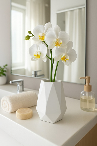 Minimalist Concrete Ceramic Mini Vase – Modern Desktop Decor and Multipurpose Use (10 cm)