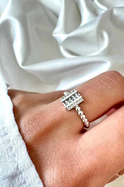 Leo'Stone Yeni Sezon Sıralı Dikdörtgen Zirkon Taşlı Boncuk Detaylı Ayarlanabilir Şık Kadın Çelik Yüzük