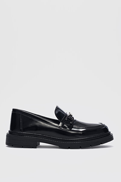 selinshoes Milora ниско подплатени мокасини с колан и сребърни аксесоари - BLACK RUGAN