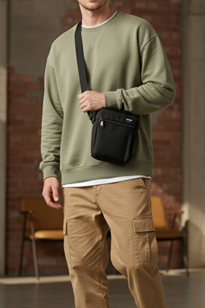 Outlet Çarşım İki Bölmeli Erkek Çapraz Omuz Çantası Siyah Düz Postacı