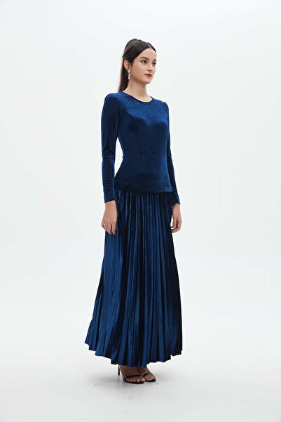 Nichii Women's Long Sleeve Plain Maxi Dress with Cinched Waist