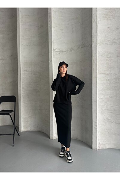 Oyga Women's Cotton Crew Neck Skirted Suit