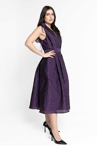 Nichii Women's Sleeveless Midi Dress with Wide Neckline and Pattern