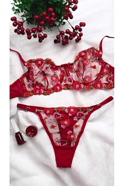 Mark Bells Dantelli bralet takım