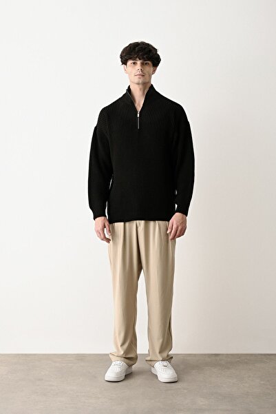 İLKCET MODA Zippered Black Stand Collar Basic Oversize Sweater