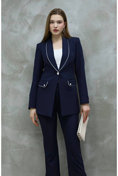 pembekurdelem Kadın Gümüş Detay Ceket Pantolon Takım Lacivert