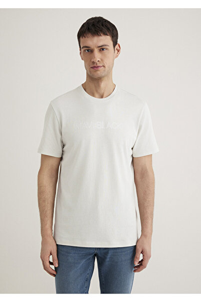 Mavi Μπλουζάκι με στάμπα σε εκρού χρώμα, κανονική εφαρμογή / κανονικό κόψιμο 0612643-70142