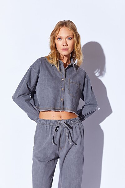 Manche Πουκάμισο από τζιν με απαλή υφή σε γκρι χρώμα - Λεπτομέρειας αντικατάσ...