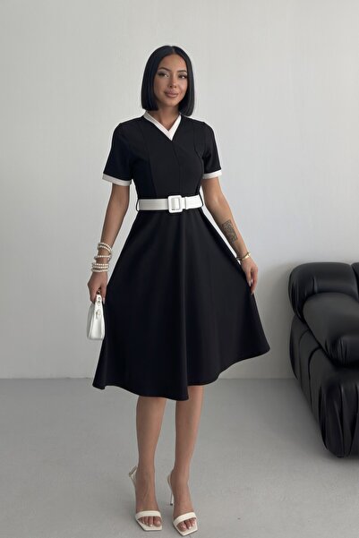 ALFUDO Moda Collection فستان أسود بحزام متوسط الطول وياقة على شكل حرف V بلونين