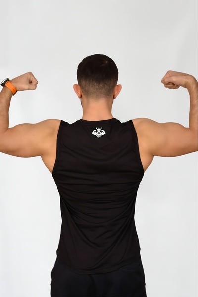 hardbison Black Sleeveless Sports and Fitness Tank Top