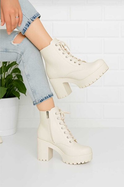 By Ramon Caliente bej Yüksek Taban Kadın Bot Kasımda ışıltını konuştur