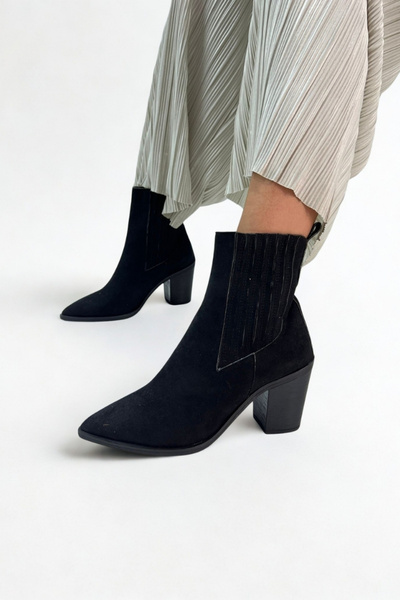 inizio Чорні замшеві жіночі черевики Y85