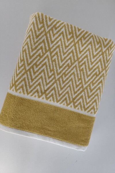 Sevim Mustard Bath Towel - 100% Cotton, Soft and Zigzag Stripes, 90X150 cm