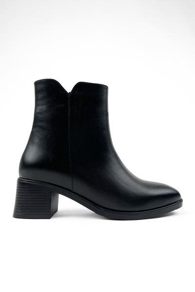 RABU حذاء نسائي أسود من الجلد الطبيعي بمقدمة مربعة وكعب 5 سم ونعل مريح غير قا...