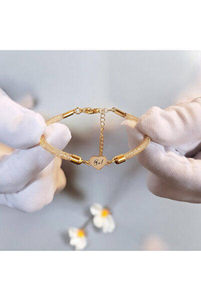 ARCHINO GOLD Altın Plakalı 14 Ayar Gül İsmine Özel Kalp Figürlü Hasır Kordonl...