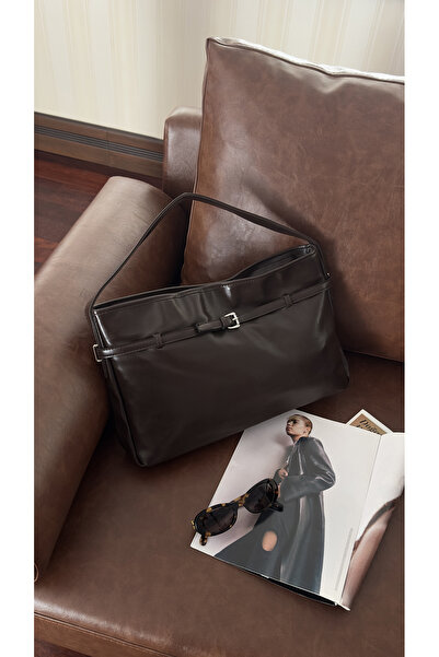 NOTHING Women's Brown Leather Belt Detailed Zipper Closure Hand and Shoulder Bag Sona