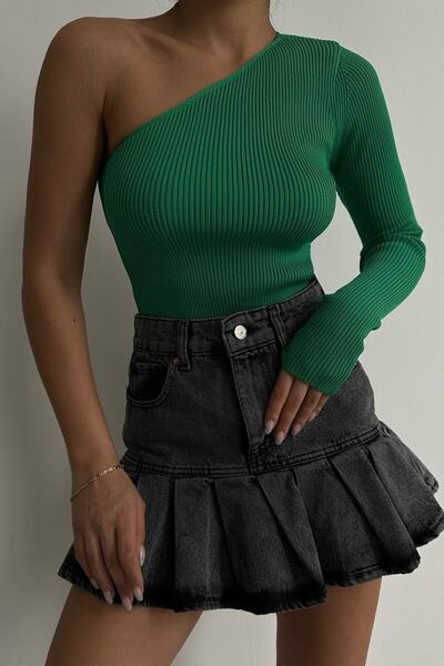 lovebox Жіноча блуза з декольте на плечах, зелена трикотажна, 23s15002