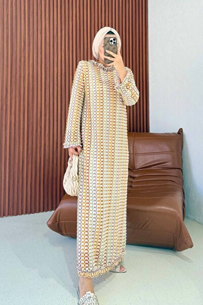 Melike Tatar Renkli Fırfır Detaylı Elbise 32-3589-2