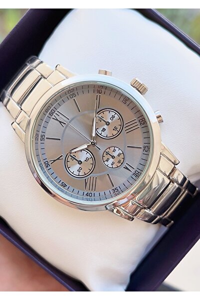 Weluxa Silver Color Dial Steel Band Men Wristwatch