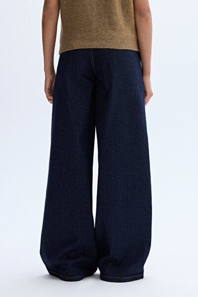 Mudo Wide Leg Jean Pants