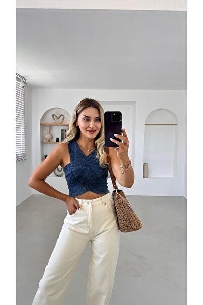 Sezgi Tekin Бюстгальтер з застібкою на спині та хрестоподібним декором, темно-синій