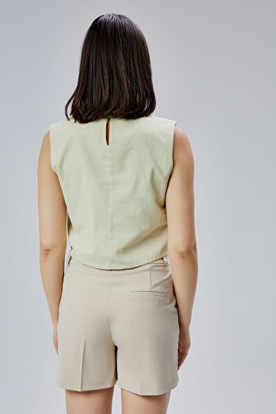 Bolivente Mint Regular Crop Blouse