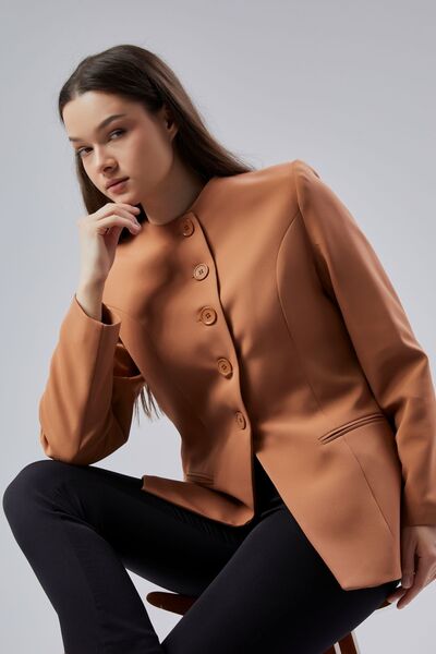 Bolivente سترة منسوجة عادية بياقة دائرية من الجمل