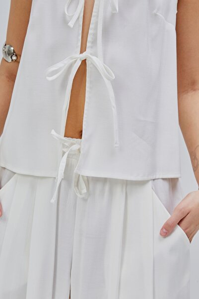 Bolivente Stone V-Neck Bow Detailed Vest-Pants Suit