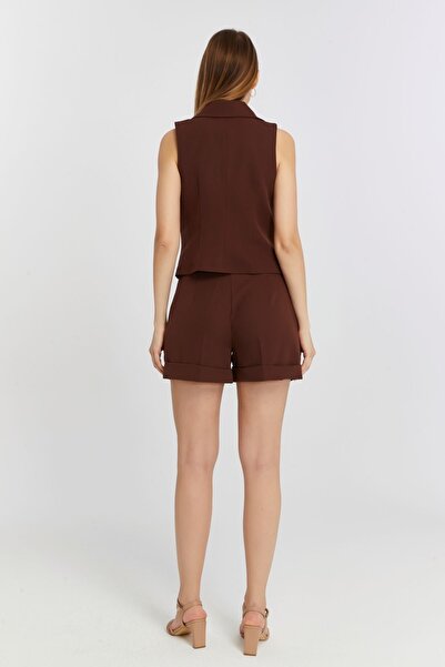 Bolivente Bitter Brown Regular Fit Relaxed Fit Shorts