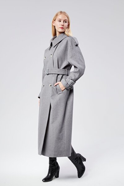 Bolivente Belted Oversize Eyebrow Coat