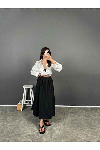 GAMZE ALPTEKİN Black Elastic Waist Poplin Skirt with Side Pockets
