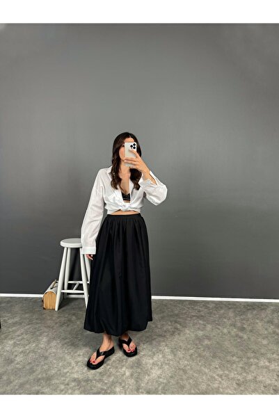 GAMZE ALPTEKİN Black Elastic Waist Poplin Skirt with Side Pockets