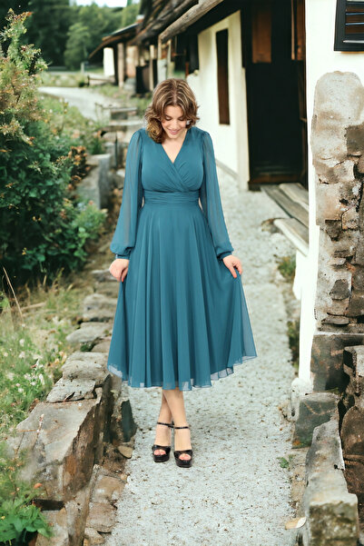 FaBe Fashion Uzun Kollu Sırtı Kapalı Kruvaze Yaka Midi Şifon Elbise