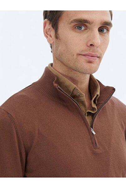 Kip Kahverengi Yarım Balıkçı Yaka Desenli Pamuk Karışımlı Triko Kazak