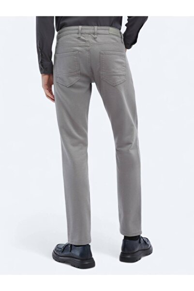 Kip Gray Woven Slim Fit Casual Cotton Blend Trousers