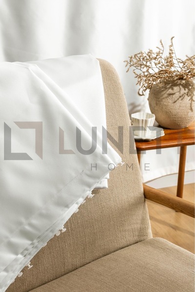 LUNETT HOME Ready to Use Cream Color Square Sunscreen