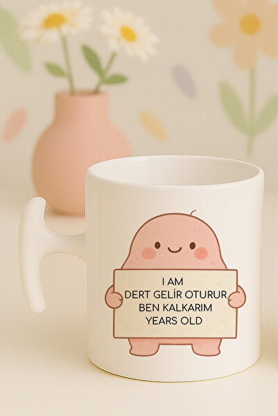 Witchy Co I Am Dert Gelir Oturur Ben Kalkarım Years Old Yazılı Komik Kupa Bar...