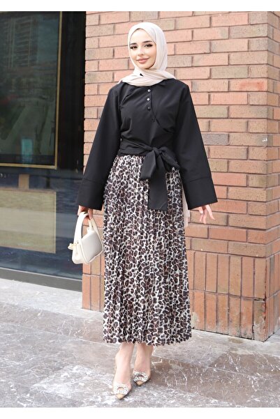 Miyalon Leather Looked Pleated Leopard Trousers Skirt with Elastic Waist