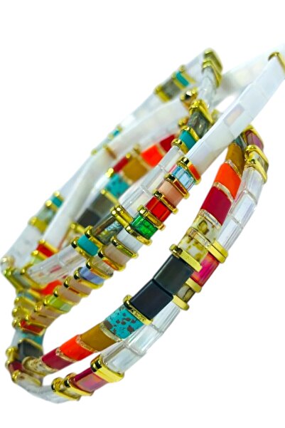 NAZLI TAKILAR مجموعة من 4 أساور مصنوعة يدويًا من خرز ميوكي تيلا الزجاجي المرن...