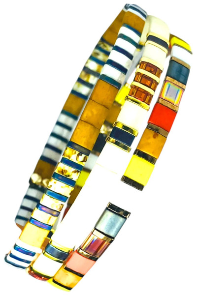 NAZLI TAKILAR مجموعة من 3 أساور متعددة الألوان من خرز ميوكي تيلا الزجاجي - مص...