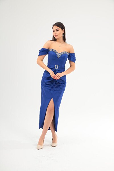 Robes Straplez Yaka Taş İşlemeli Dekolteli Yırtmaçlı Uzun Abiye Elbise / Özel Davet Nişan Elbisesi